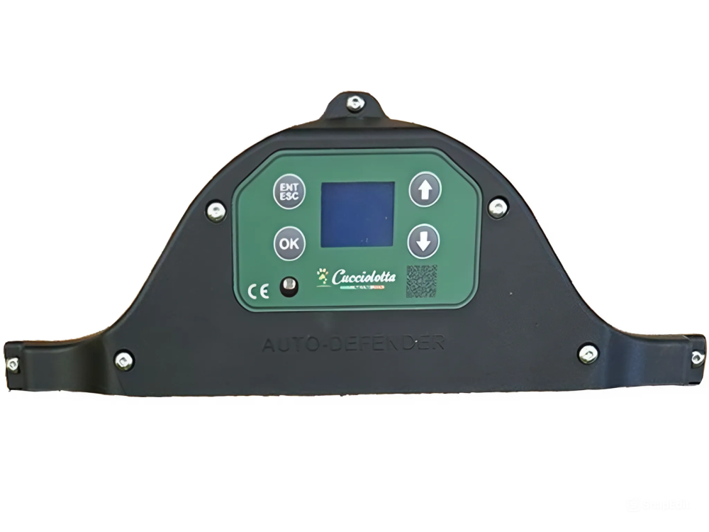 Obrázek k výrobku 126406 - Automatické otevírání a zavírání kurníku POLLY AUTO-DEFENDER - se solárním panelem