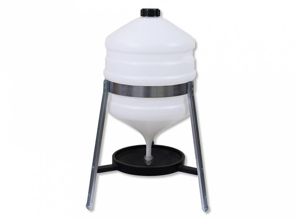 Obrázek k výrobku 36405 - Barelová napáječka pro drůbež plastová CF 006.10 SATURNO - 30l