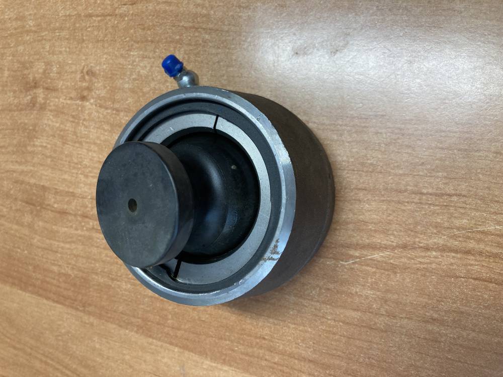 Obrázek k výrobku 10782 - koule a miska k válci vyklápění korby