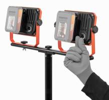 Obrázek k výrobku 75239 - Aku LED svítilna na stativu 2x20V  plus  220V 2x20W (bez AKU)