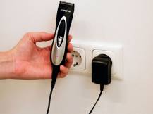 Obrázek k výrobku 125180 - Akumulátorový stříhací strojek na psy KERBL CUTTOX 18459