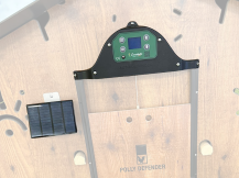 Obrázek k výrobku 126406 - Automatické otevírání a zavírání kurníku POLLY AUTO-DEFENDER - se solárním panelem