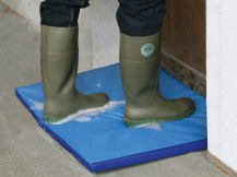 Obrázek k výrobku 126205 - Dezinfekční rohožka KERBL 16413 DISINFECTION MAT, 85x60x3cm