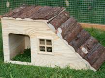 Obrázek k výrobku 125266 - Domeček pro králíky s rampou KERBL 82756, 50x25x25 cm