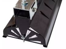 Obrázek k výrobku 125354 - Infrazářič závěsný SYNER LCA 1000 W pro farmy, restaurace, domácnosti