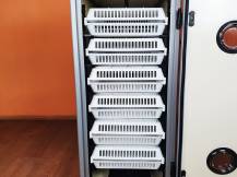 Obrázek k výrobku 121034 - Plně automatická líheň na vejce CIMUKA CT180SH AUTOMATIC