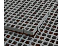 Obrázek k výrobku 125719 - Podlahový rošt CIMUKA PF-CH-G23-H11 - velikost otvorů 2,2 x 2,2 cm