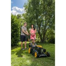 Obrázek k výrobku 62399 - Riwall PRO RPM 5355 multifunkční travní sekačka 4 v 1 s benzinovým motorem a pojezdem