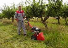 Lištová sekačka ESM při práci