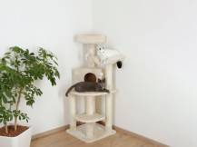 Obrázek k výrobku 125888 - Škrabadlo pro kočky rohové KERBL 81621 ZIRKONIA, 130x50x50 cm