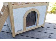 Obrázek k výrobku 126024 - Zateplená bouda pro kočky KERBL 82660 TYROL ALPIN, 88x57x77cm